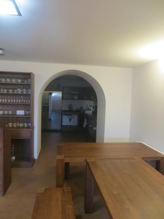ホテル U Vinarstvi Mutěnice エクステリア 写真